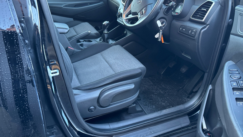 Hyundai Tucson 1.6 GDi SE Nav 5dr 2WD Petrol Estate